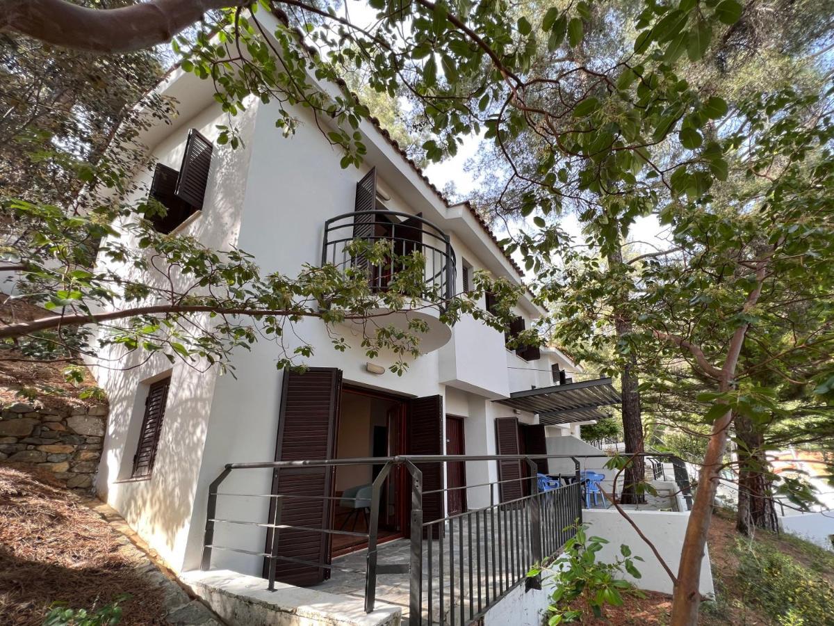 Poed Residences Platres Exterior foto