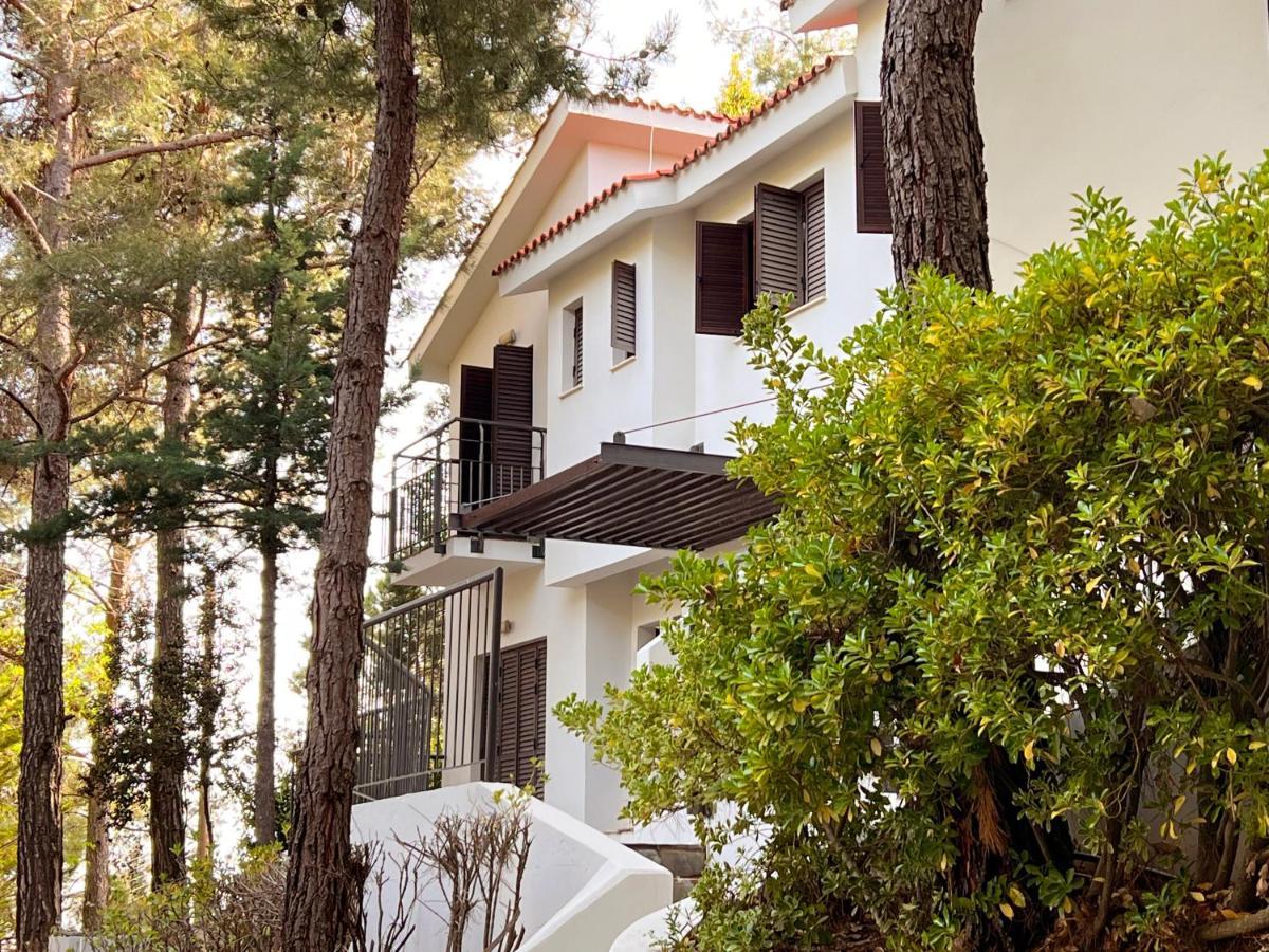 Poed Residences Platres Exterior foto